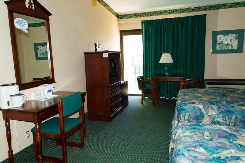 Super 8 By Wyndham Rocky Mount I-95 Exit 145 Hotel Battleboro Exterior photo
